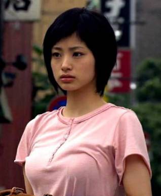 上戸彩の現在【今と昔の画像】伝説,結婚した旦那,子供,年収,現在